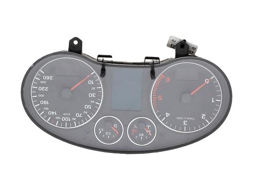 Used Instrument cluster AUDI A3 Sportback (8PA) 2.0 TDI 16V (140 hp) 31821269