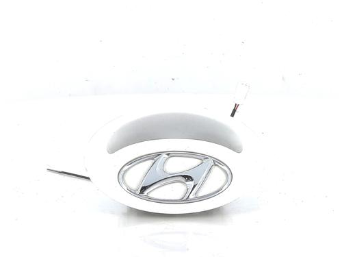 Used Tailgate handle HYUNDAI i20 I (PB, PBT) 1.4 (101 hp) 21075014