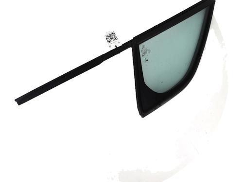 Vidro triangular frente direito Vidro triangular frente direito CITROËN C3 II (SC_) 1.4 HDi 70 (SC8HZC, SC8HR0, SC8HP4) (68 hp) 34118582 34118582