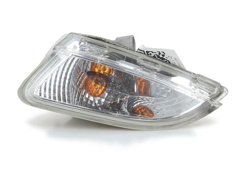 Blinklys foran venstre RENAULT TWINGO II (CN0_) 1.2 16V (CN04, CN0B) (75 hp) 29055859