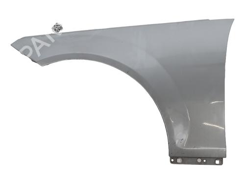 Used Left front fenders MERCEDES-BENZ C-CLASS (W204) [2007-2015]  28160809