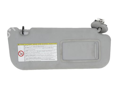 Used Right sun visor TOYOTA AURIS (_E15_) 1.4 D-4D (NDE150_, NDE150R) (90 hp) 32255979