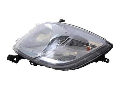 Lyskaster høyre TOYOTA YARIS (_P9_) 1.4 D-4D (NLP90_, NLP90R) (90 hp) 29988073