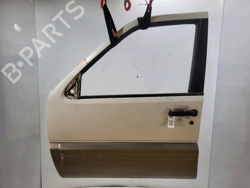 Used Left front door NISSAN TERRANO II (R20) 2.7 TDi 4WD (125 hp) 25860698