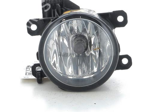 Used Right front fog light CITROËN C4 Picasso II 1.6 HDi / BlueHDi 115 (115 hp) 31079175