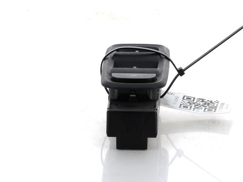Left front window switch FORD FIESTA VI (CB1, CCN) 1.4 TDCi | BP20305479I27 