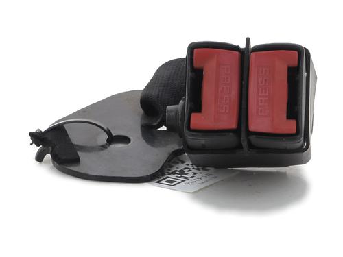 Used Seat buckle RENAULT CLIO II (BB_, CB_) [1998-2016]  30165982