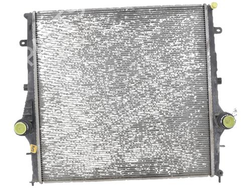 Used Water radiator Water radiator 37457418 37457418