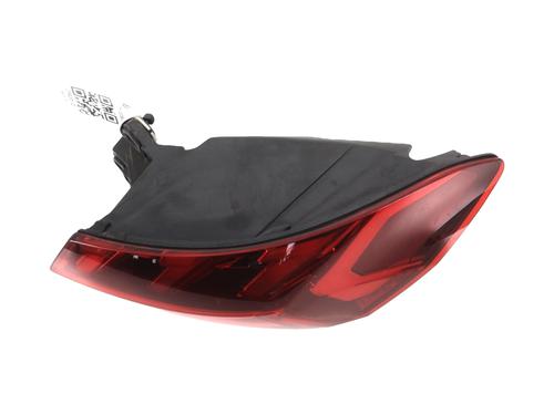 Høyre baklys AUDI A3 Sportback (8YA, 8YF) 35 TDI (150 hp) 32378630