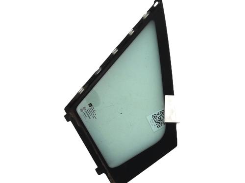 front-left-quarter-glass-opel-meriva-b-mpv-s10-2010-2011-2012-2013-2014-2015-2016-2017-27912247 main image