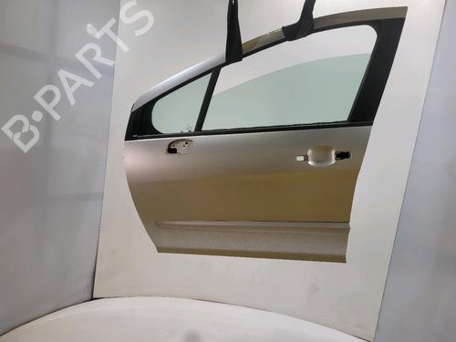 Used Left front door Left front door 38768735 38768735