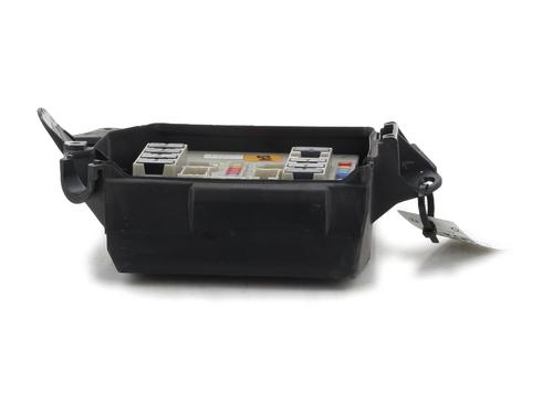 Used Fuse box RENAULT CLIO III (BR0/1, CR0/1) 1.5 dCi (75 hp) 29578952