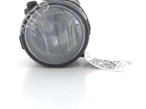 Feu de brouillard avant gauche NISSAN NOTE (E11, NE11) 1.6 (110 hp) 31875923