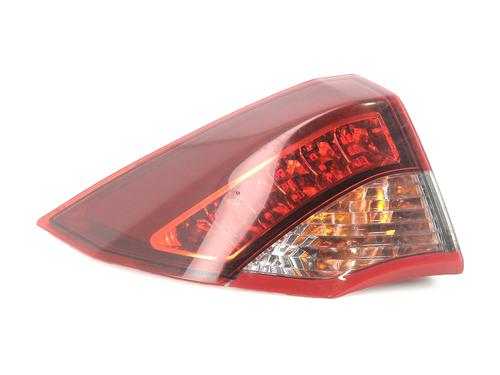 Used Left taillight RENAULT LAGUNA III (BT0/1) 2.0 dCi (BT07, BT0J, BT14, BT1A, BT1S) (131 hp) 27490553