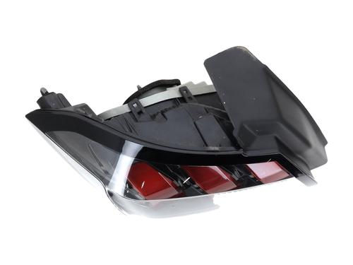 Used Left taillight PEUGEOT 208 II (UB_, UP_, UW_, UJ_) 1.2 PureTech 100 (101 hp) 29055404
