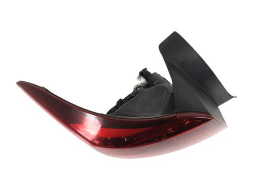left-taillight-dacia-sandero-ii-2012-37228889 main image