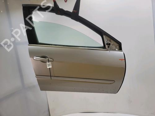 Used Right front door Right front door 38008350 38008350