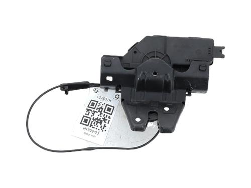 Bagklap lås BMW 1 (E87) 118 d (136 hp) 32006513