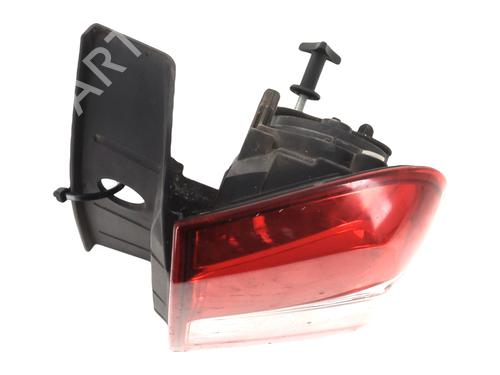 Used Right taillight DACIA DUSTER (HS_) 1.2 TCe 125 (125 hp) 31057926