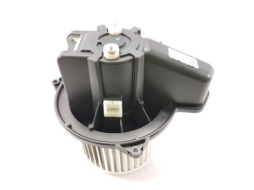Used Heater blower motor FIAT 500e (332_) Elektro 3+1 (FA1) (118 hp) 13680792
