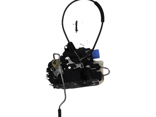 Used Front left lock VW POLO IV (9N_, 9A_) 1.4 TDI (70 hp) 30141056