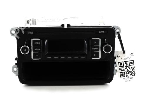 Used Radio VW POLO V (6R1, 6C1) [2009-2022]  26609519