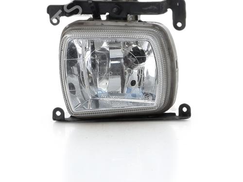 Used Right front fog light Right front fog light 39576380 39576380