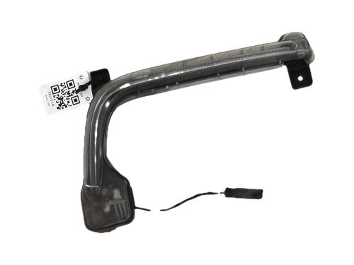 Used Right daytime light Right daytime light 37086917 37086917