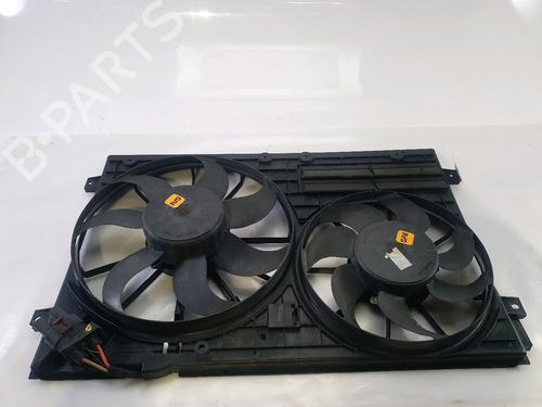 Used Radiator fan SEAT LEON (1P1) 2.0 TDI (170 hp) 28008201