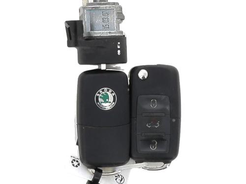 Used Ignition barrel SKODA FABIA II (542) 1.2 (70 hp) 30895699