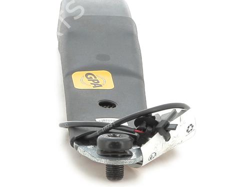 Used Seat buckle FIAT FREEMONT (345_) 2.0 JTD (170 hp) 27914412