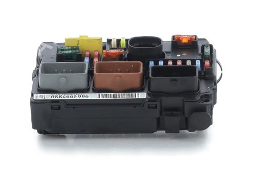 Used Fuse box PEUGEOT 207 (WA_, WC_) 1.4 HDi (68 hp) 31845458
