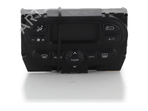 Used Climate control Climate control PEUGEOT 206 Hatchback (2A/C) 1.6 16V (109 hp) 33745211 33745211