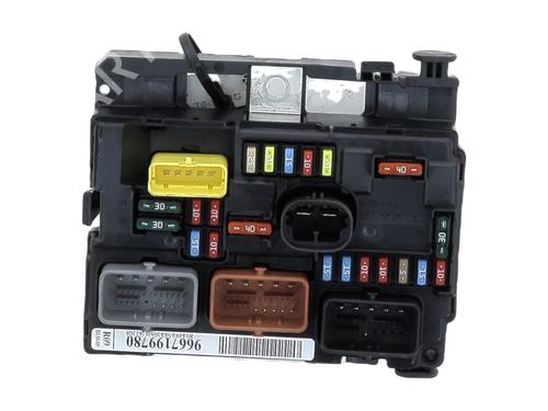 Fuse box CITROËN C3 II (SC_)  | BP28207730E1 