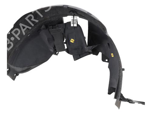 wheel-arch-dacia-sandero-ii-2012-32278681 main image