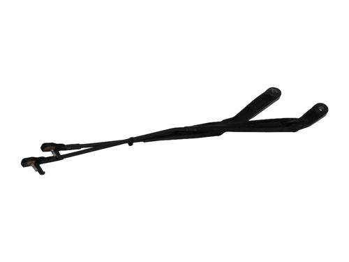 Used Front windshield wiper arm VW POLO IV (9N_, 9A_) 1.4 TDI (75 hp) 29390023