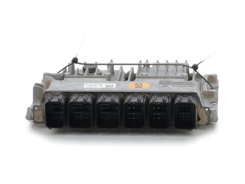 Used Engine control unit (ECU) BMW X2 (F39) sDrive 18 d (150 hp) 30523259