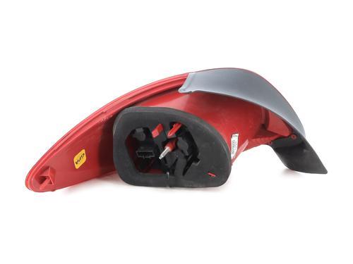 Right taillight PEUGEOT 206 Hatchback (2A/C) 2.0 HDI 90 | BP29443143C35 