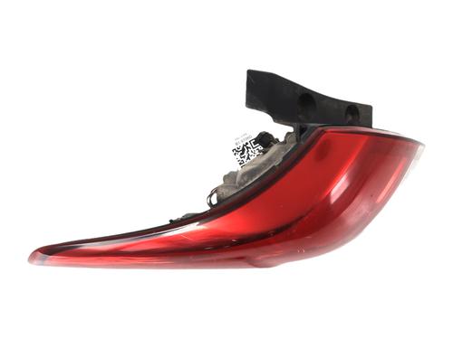 left-taillight-kia-carens-iv-2013-39394699 main image