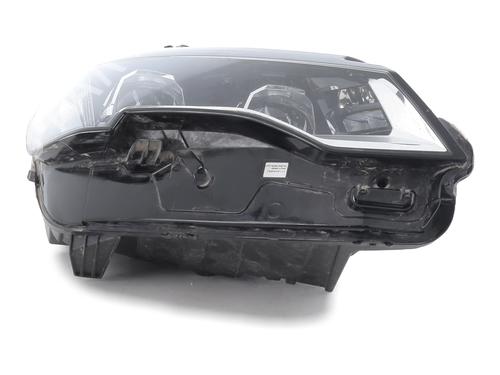 Used Right headlight PEUGEOT 3008 II SUV (MC_, MR_, MJ_, M4_) 1.2 THP/ PureTech 130 (MRHNSM, MRHNSU, MRHNSJ, MRHNYW,... (131 hp) 29987826