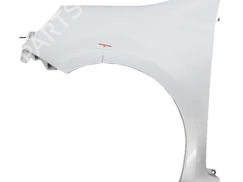 Aleta delantera izquierda RENAULT MODUS / GRAND MODUS (F/JP0_) 1.5 dCi 75 (75 hp) 32378805