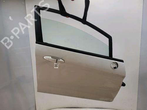 Used Right front door FORD FIESTA VI (CB1, CCN) 1.25 (82 hp) 31821876
