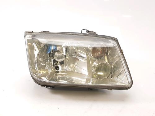 Right headlight VW BORA I (1J2) 1.9 TDI (150 hp) 12847296