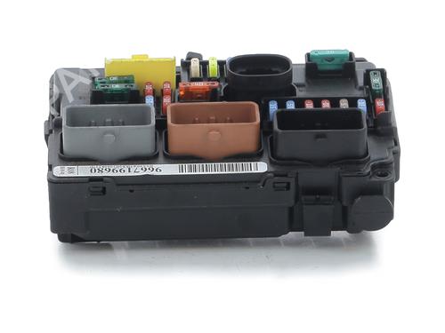 Used Fuse box CITROËN DS3 (SA_) 1.6 HDi 90 (92 hp) 32513227