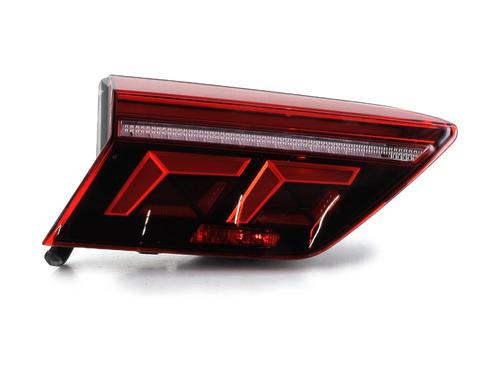 Used Left tailgate light VW TIGUAN (AD1, AX1) 1.4 eHybrid (245 hp) 30503608