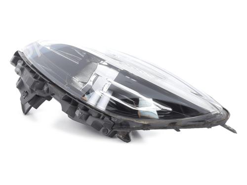 Lyskaster venstre Lyskaster venstre RENAULT SCÉNIC III (JZ0/1_) 1.2 TCe (JZ16) (132 hp) 35998931 35998931