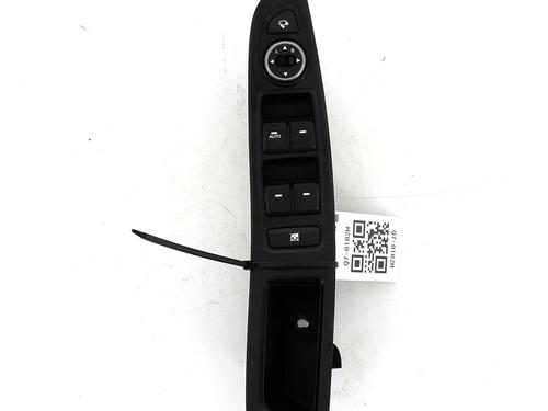Used Left front window switch HYUNDAI i20 II (GB, IB) 1.0 T-GDI (101 hp) 16362338