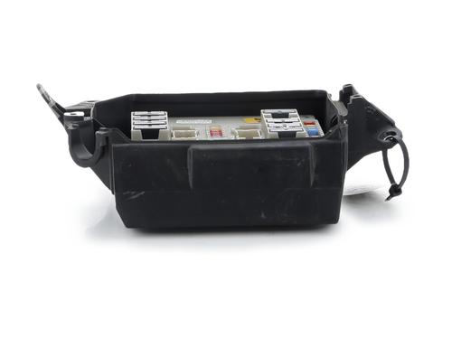 fuse-box-renault-clio-iii-br01-cr01-2005-2006-2007-2008-2009-2010-2011-2012-2013-2014-34610506 main image