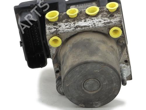 Used ABS pump RENAULT TRAFIC II Van (FL) 2.0 dCi 90 (FL0H) (90 hp) 26945911