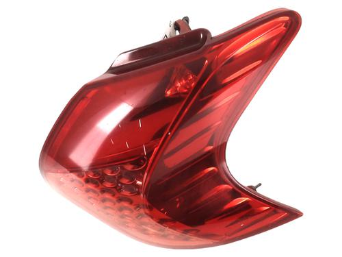 Used Right taillight PEUGEOT 3008 I MPV (0U_) 1.6 HDi (109 hp) 27454424